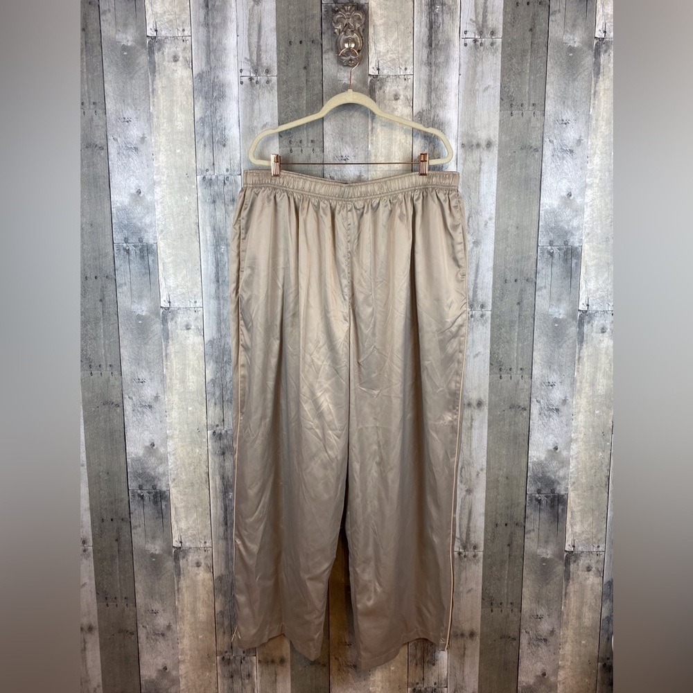 Skims Sporty Satin Straight Leg Pants in Sand Beige Size 4X New!